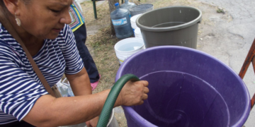 El mandatario reconoció que hay escasez del líquido en el Valle de México. | Foto: Cuartoscuro.com