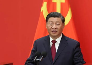 El líder chino, Xi Jinping, habla en el Congreso Nacional del Partido Comunista el 23 de octubre de 2022 en Beijing. (Crédito: Lintao Zhang/Getty Images)
