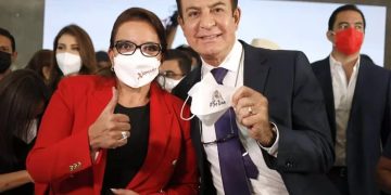 La presidenta de Honduras, Xiomara Castro, junto al vicepresidente, Salvador Nasralla - PARTIDO LIBRE