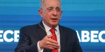 El expresidente de Colombia Álvaro Uribe, en una fotografía de archivo. EFE/ Juan Ignacio Roncoroni