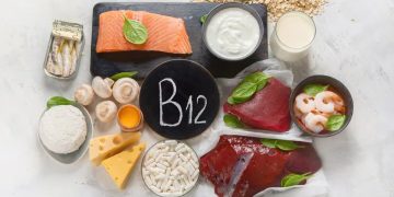 La deficiencia de vitamina B12 puede conducir a anemia megaloblástica y daño neurológico. (Shutterstock)