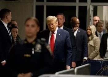 El expresidente de EE.UU. Donald Trump llega a un tribunal de Manhattan, este 25 de abril de 2024, en Nueva York. EFE/ Jefferson Siegel/Pool