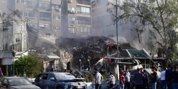 Una fotografía del edificio destruido tras el ataque contra el Consulado iraní en la capital de Siria, Damasco - -/SANA/dpa