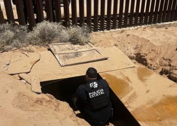 Narcotúnel hallado en frontera de México con EE.UU. Foto de FGR